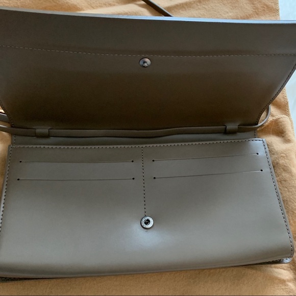 Louis Vuitton Epi Leather Honfleur Clutch Bag - Picture 6 of 15